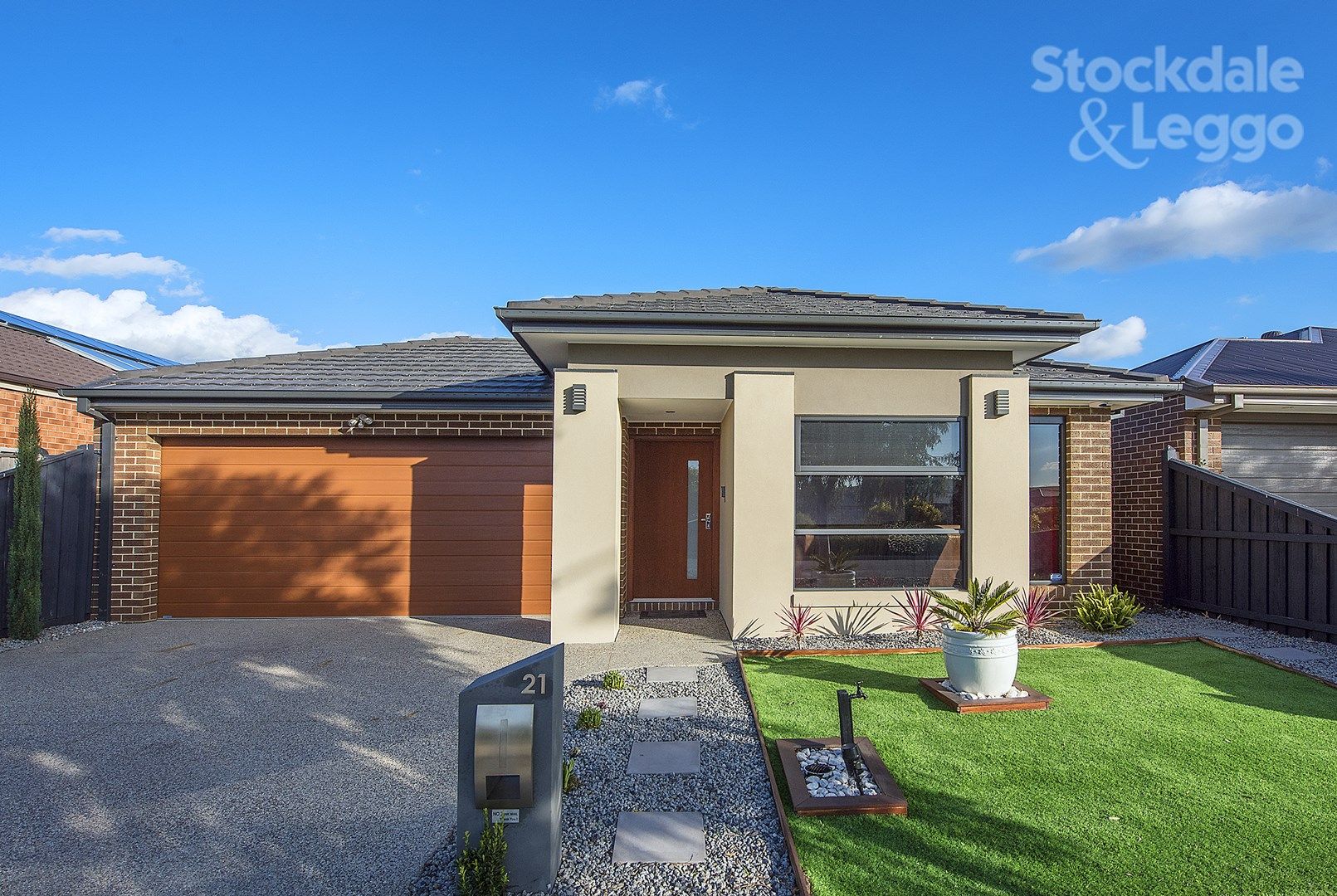 21 Ronsard Crescent, Mernda VIC 3754, Image 0