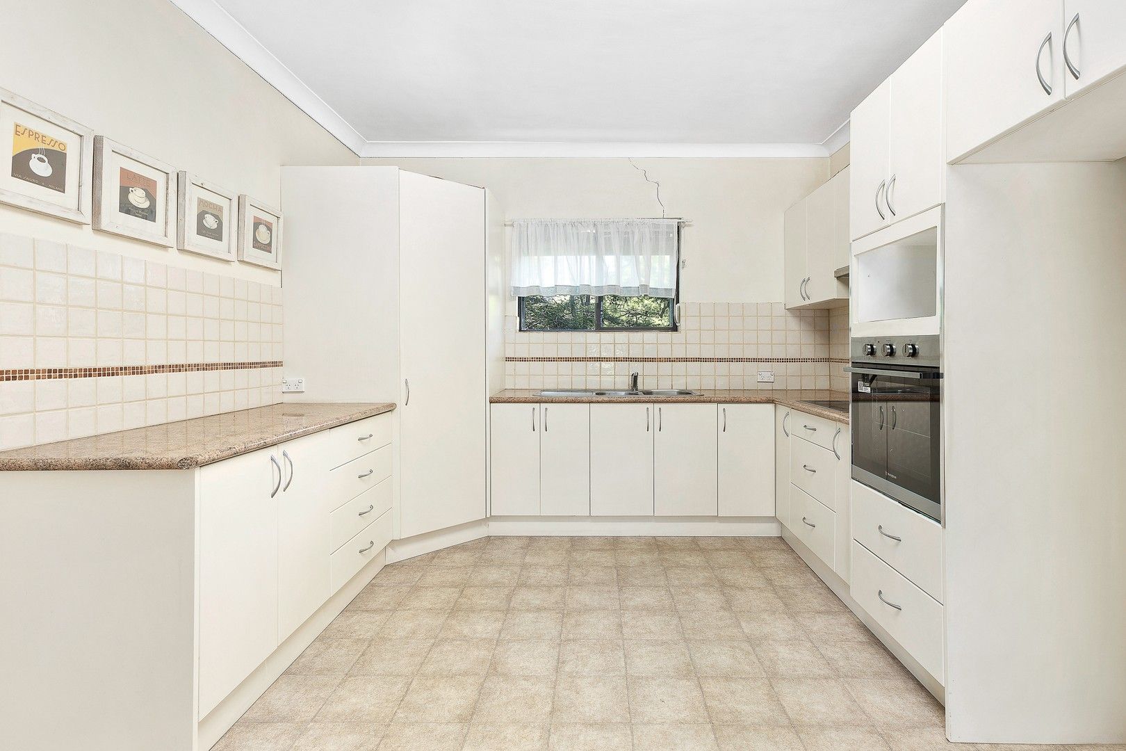 1/15 Oratava Avenue, West Pennant Hills NSW 2125 Apartment For Rent