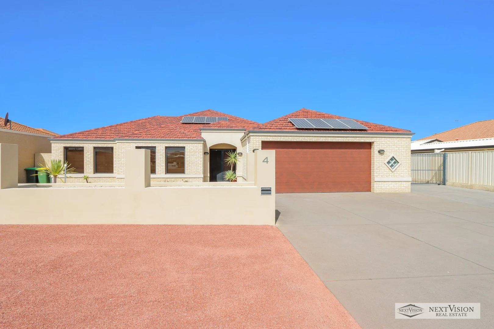 Primary image of 4 Hird Rd, Success WA 6164