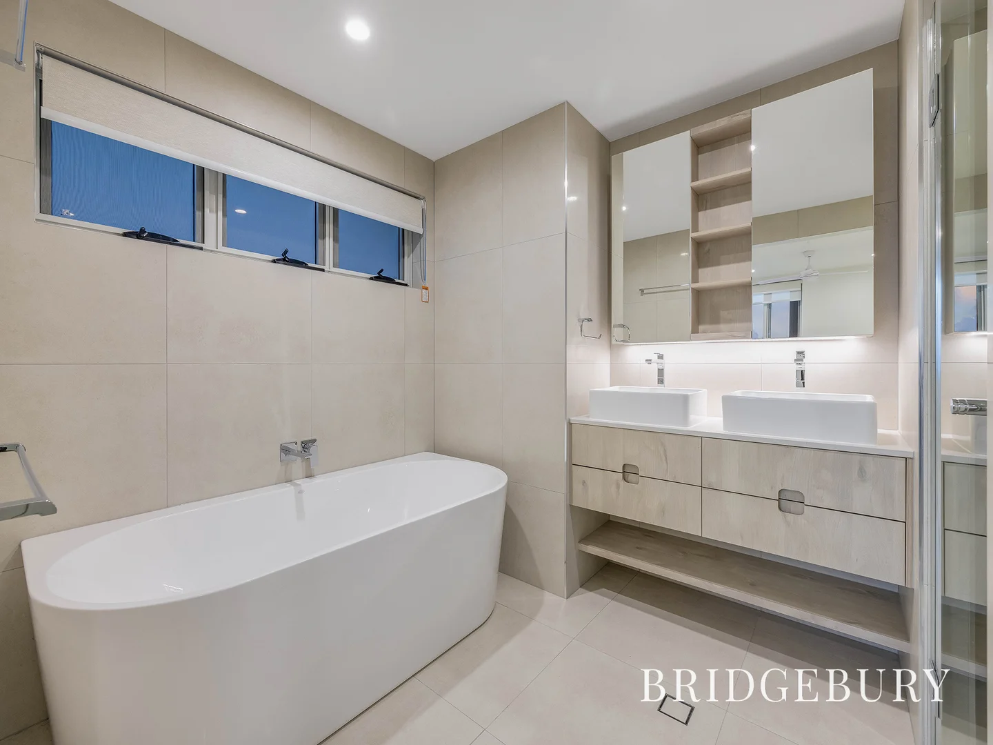 Additional image 9 of 202/26 McIlwraith Street, Moffat Beach QLD 4551