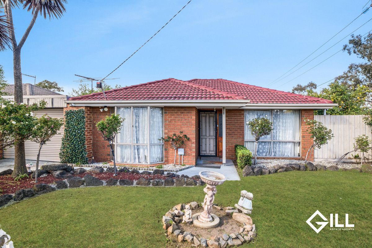 3 bedrooms House in 106 Cairns Road HAMPTON PARK VIC, 3976