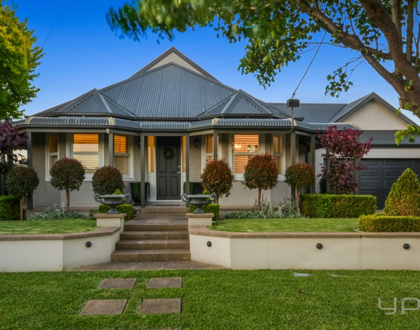 32 Lyall Drive, Werribee VIC 3030