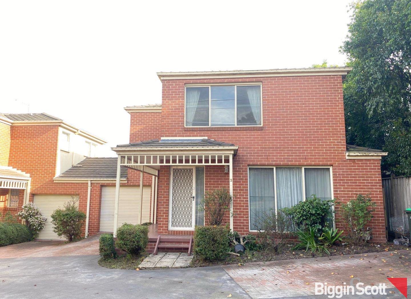 3 bedrooms Townhouse in 3/147 Blackburn Road DONCASTER EAST VIC, 3109