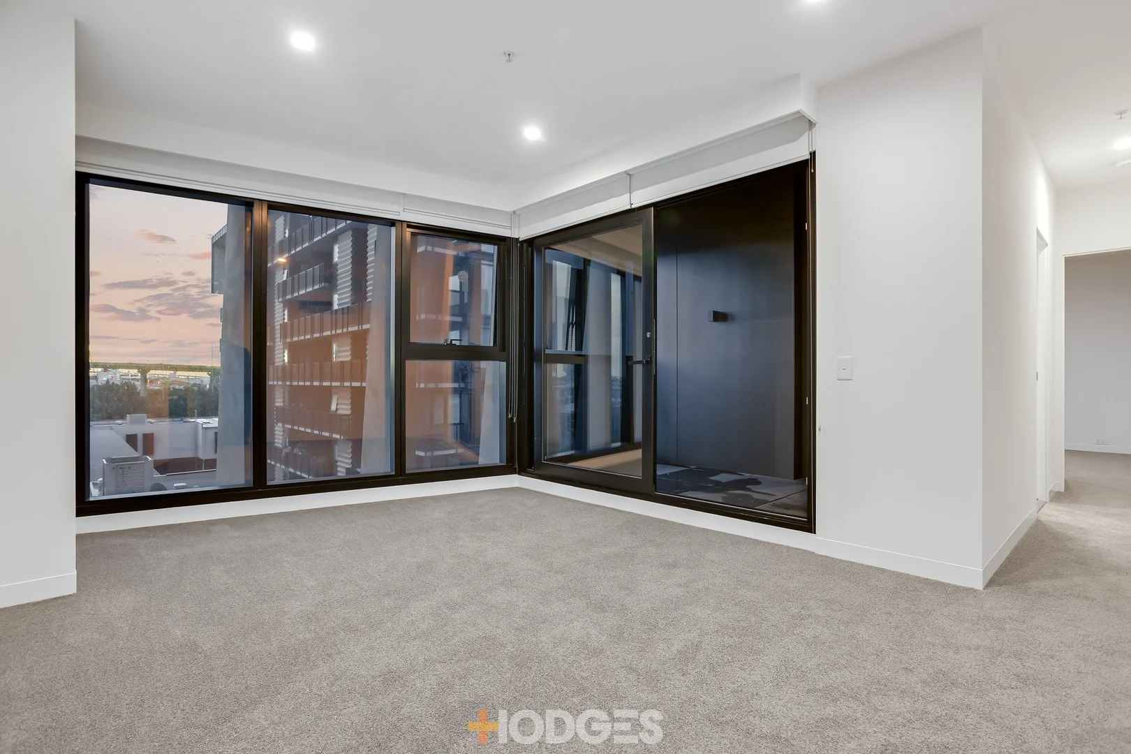 401a/16 Pearl River Road, Docklands VIC 3008