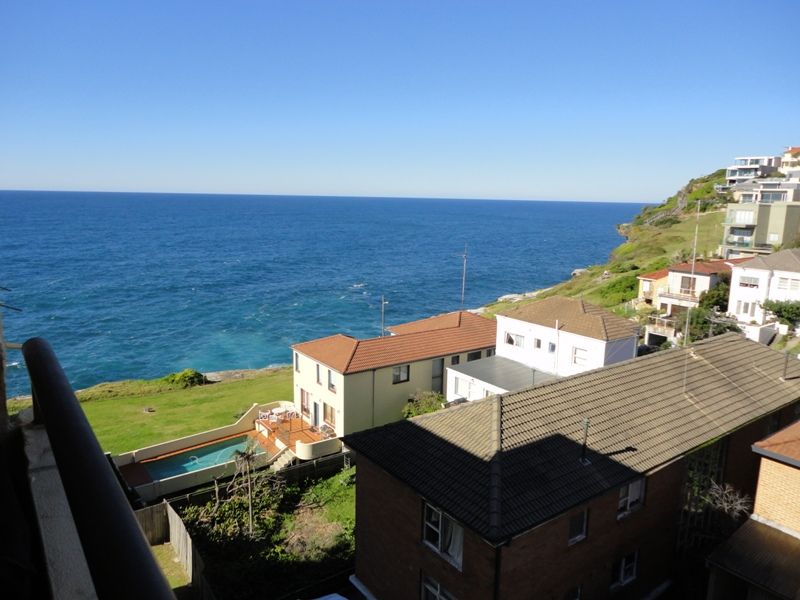 2 bedrooms Apartment / Unit / Flat in 17/67 Oceanview Avenue VAUCLUSE NSW, 2030