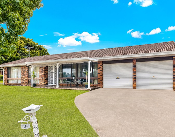 11 Chasselas Avenue, Eschol Park NSW 2558