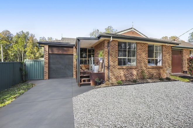 Picture of 61 Warner Avenue, TUGGERAWONG NSW 2259