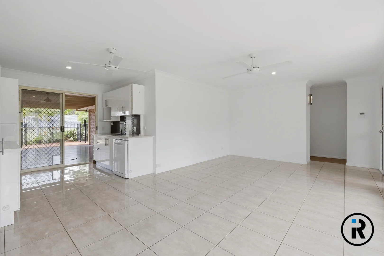 Additional image 8 of 38 Hickey Way, Carrara QLD 4211