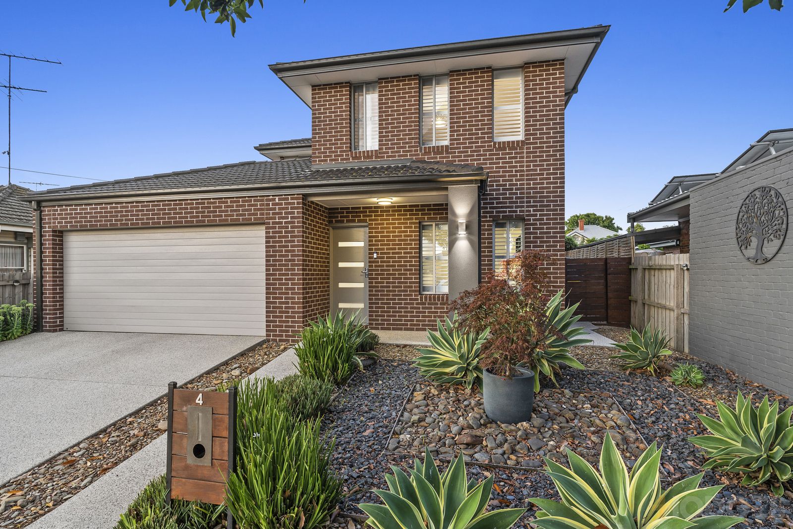 4 Place, Herne Hill Property History & Address Research