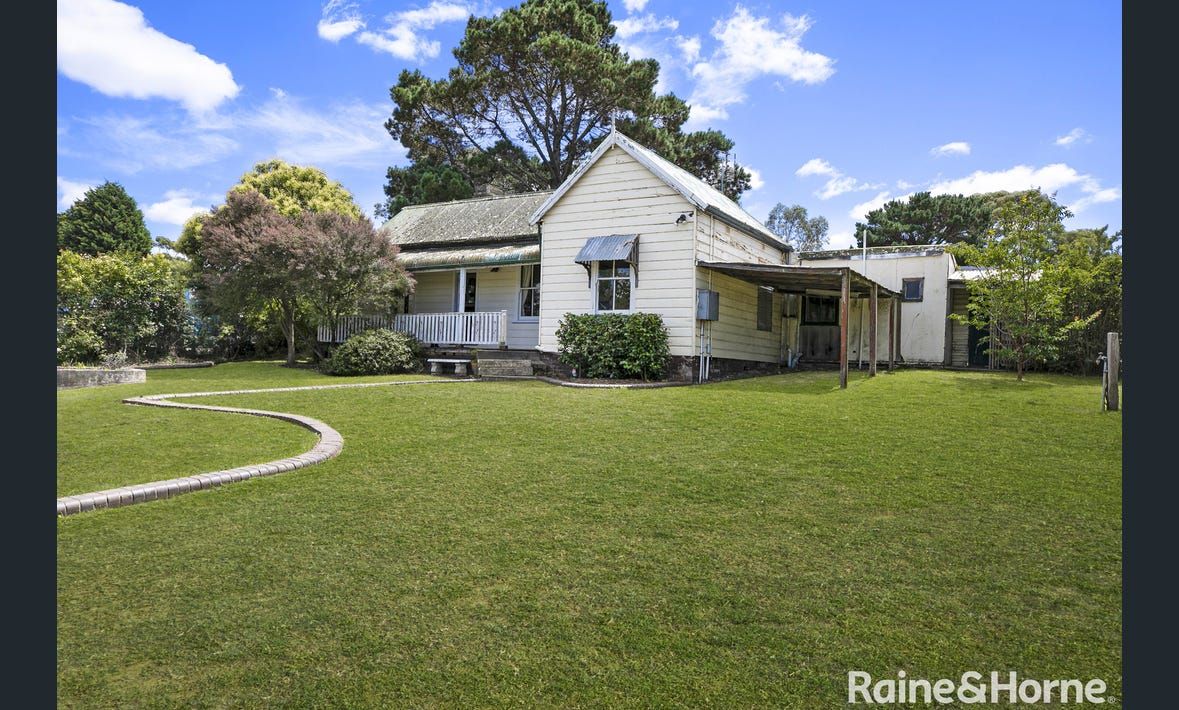 81 Parkes Road, Moss Vale NSW 2577 House For Rent 520 Domain