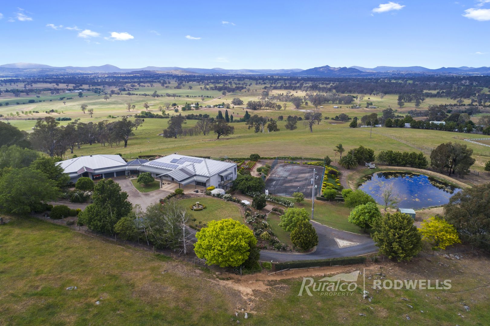 233 O'HALLORANS ROAD, Mansfield VIC 3722, Image 2