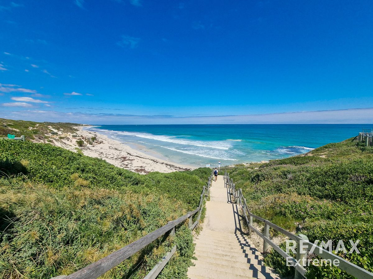 2 Salford Promenade, Mindarie WA 6030, Image 2