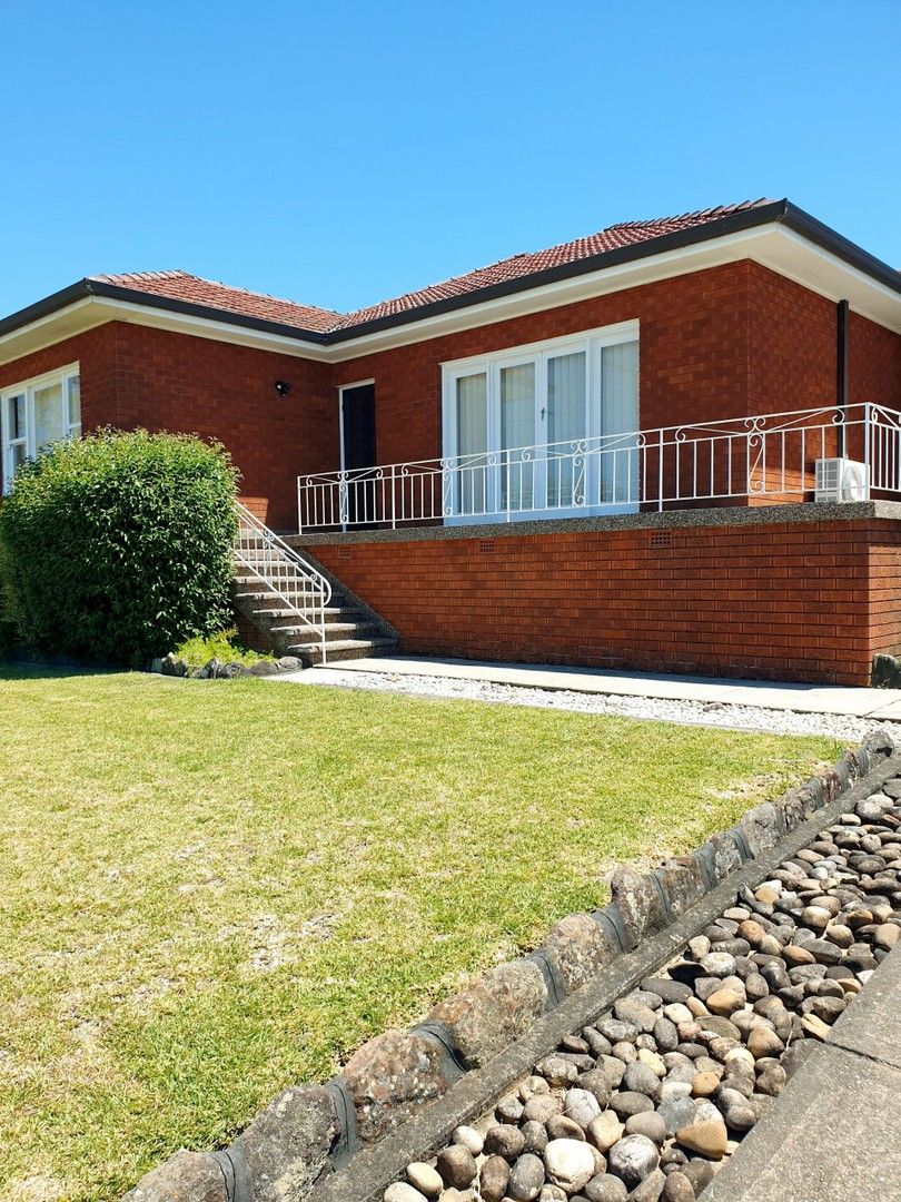 3 bedrooms House in 11 Croft Avenue Merrylands MERRYLANDS WEST NSW, 2160