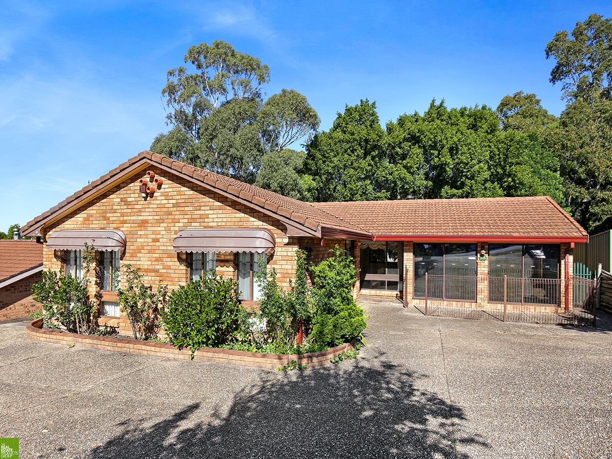 35 Tamarind Drive, Cordeaux Heights NSW 2526
