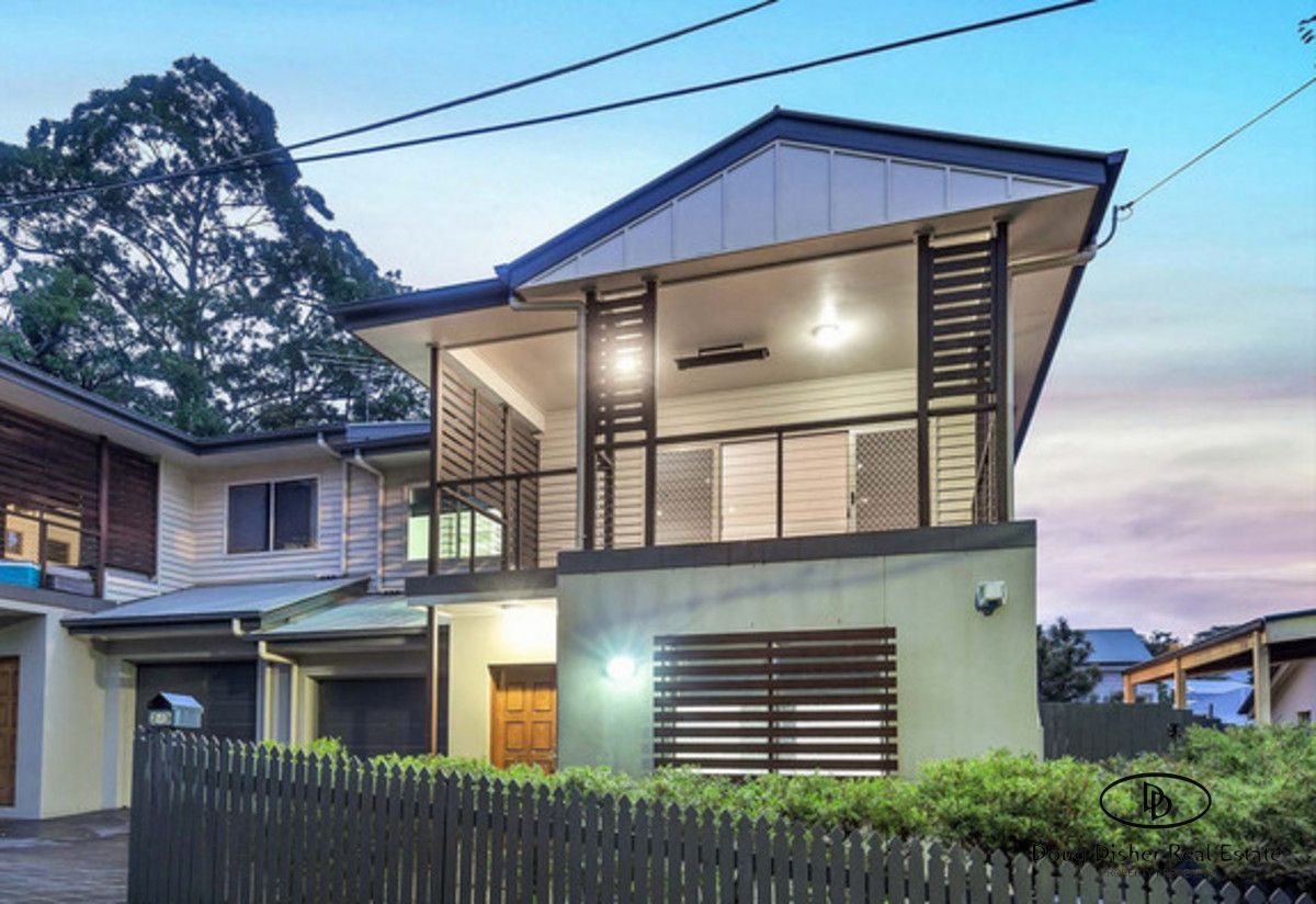 3 bedrooms Townhouse in 2/3 Rossmere Lane AUCHENFLOWER QLD, 4066