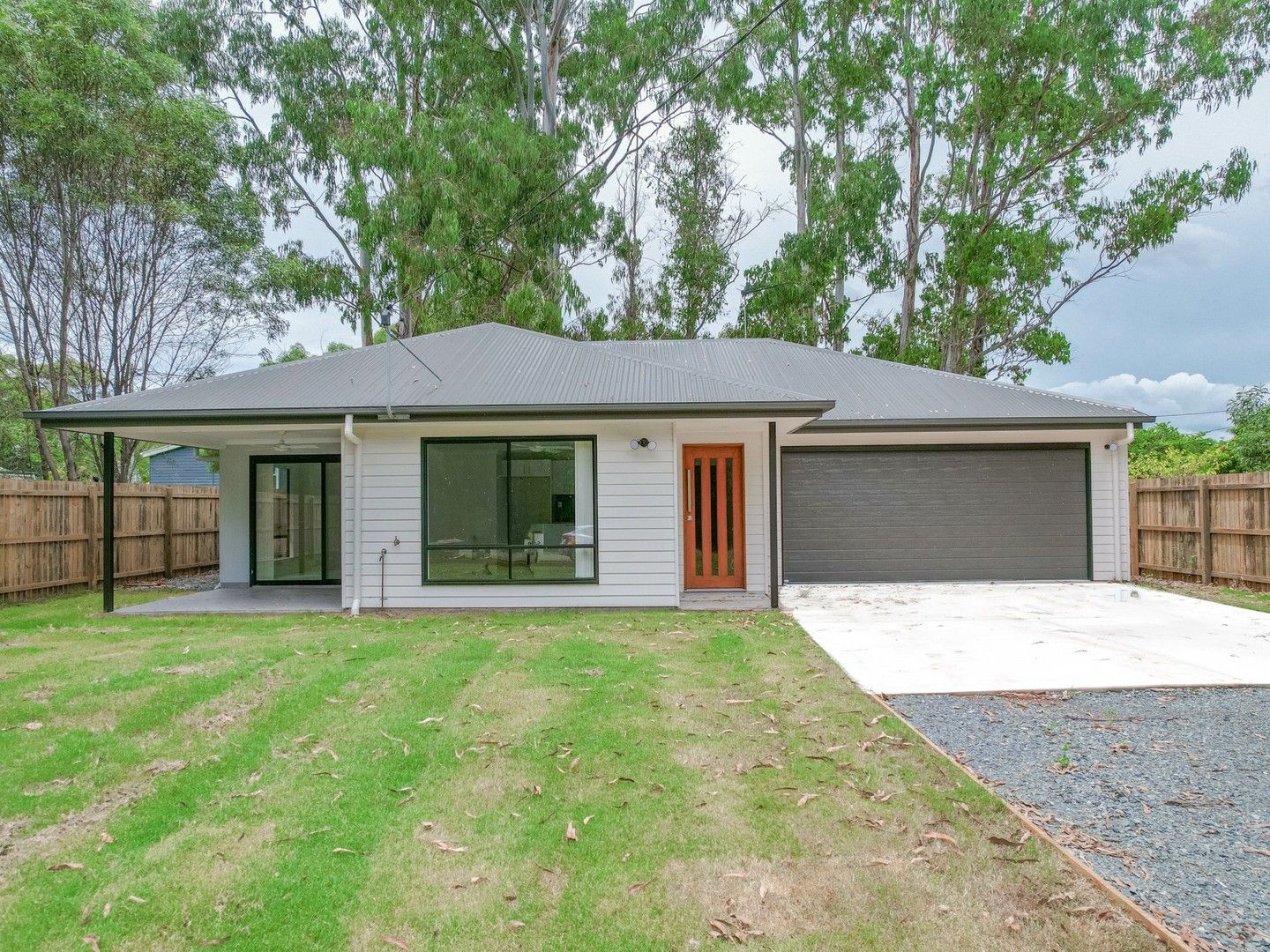 8 Nautilus Pde, Russell Island QLD 4184, Image 0