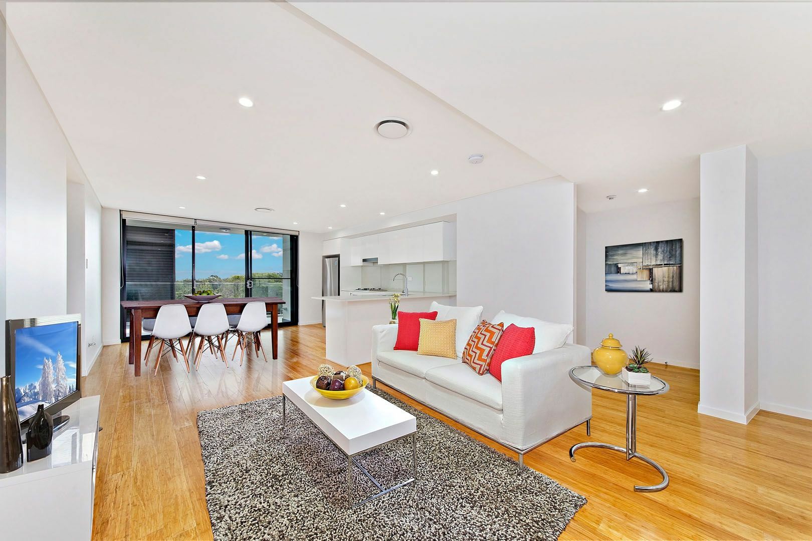 2 bedrooms Apartment / Unit / Flat in 12/634 Mowbray Road LANE COVE NSW, 2066