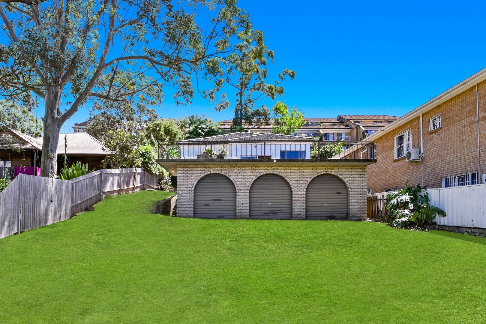 3 bedrooms House in 63 Banks Road EARLWOOD NSW, 2206