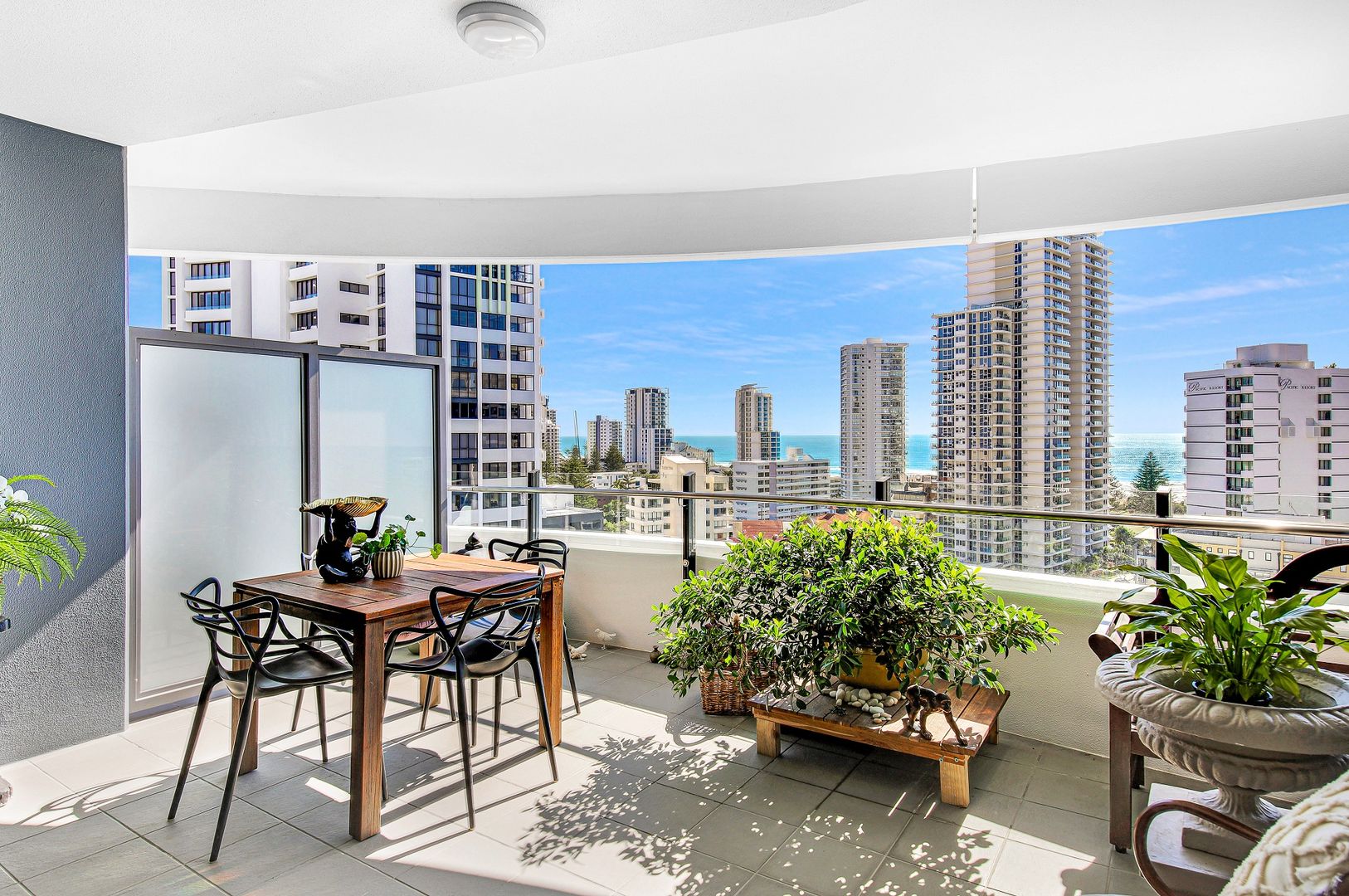 1102/89 Surf Parade, Broadbeach QLD 4218, Image 2