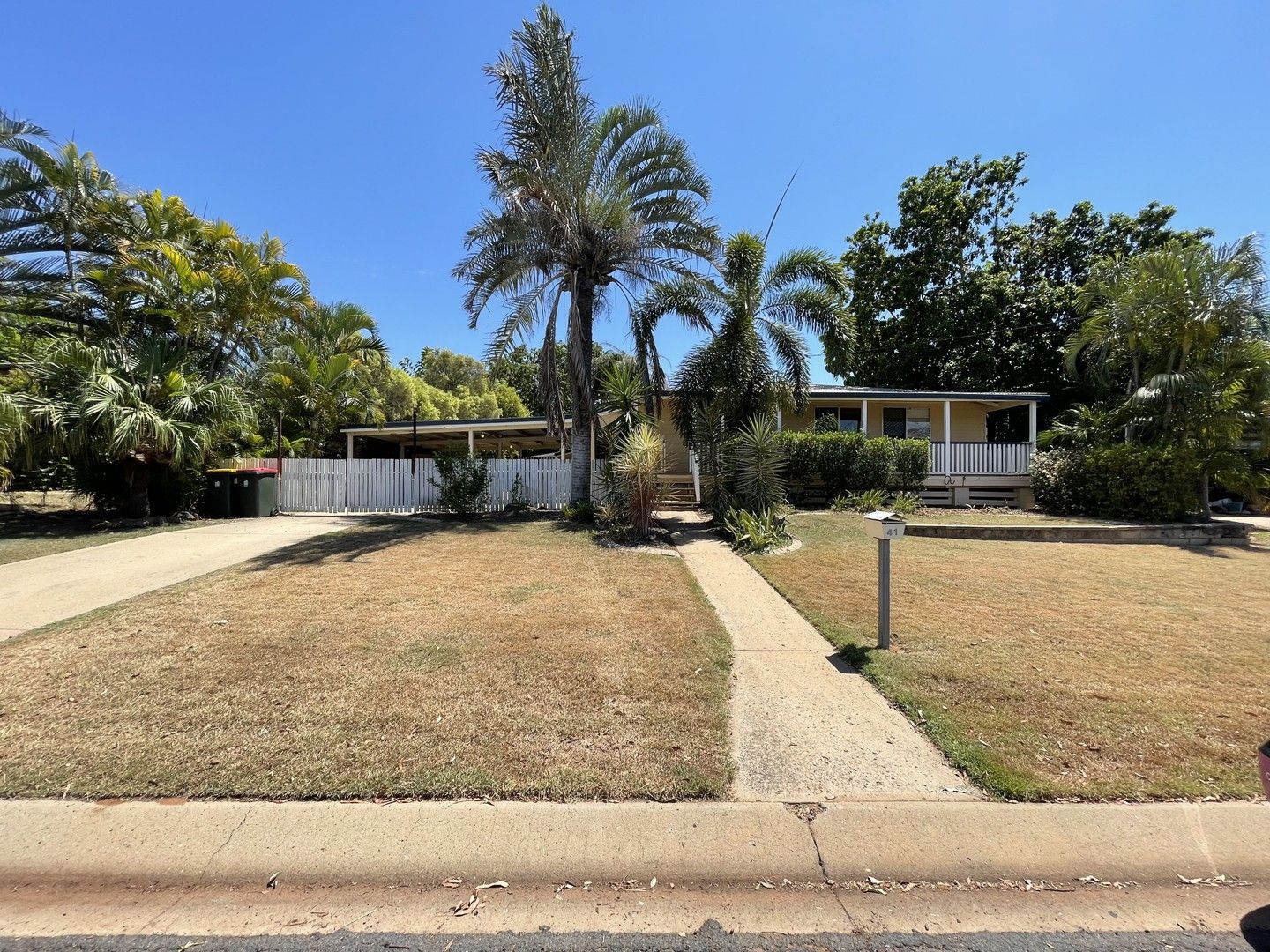 41 Mccool Street, Moranbah QLD 4744 - House For Rent - $580 | Domain