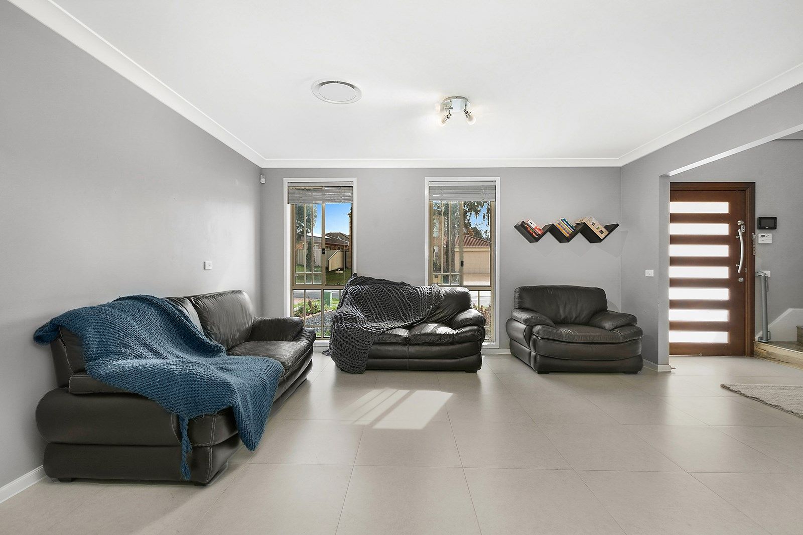 263 Braidwood Drive, Prestons NSW 2170, Image 2