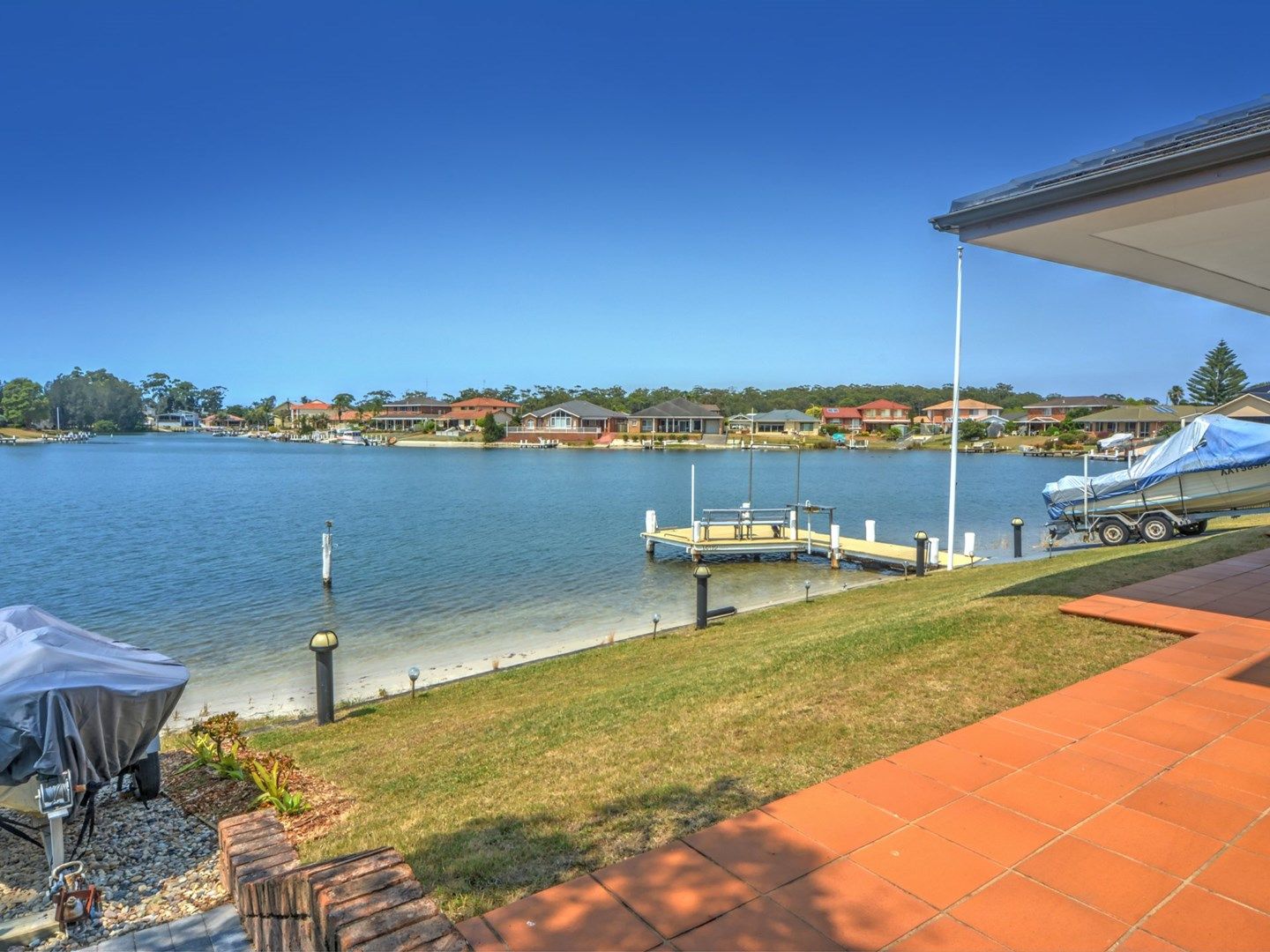 18 Sandpiper Way, Sussex Inlet NSW 2540, Image 1