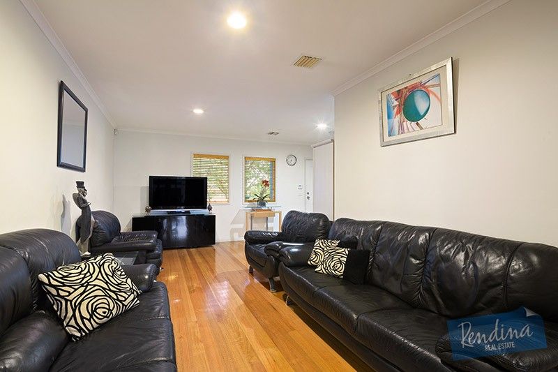 138a Kensington Road, Kensington VIC 3031, Image 2