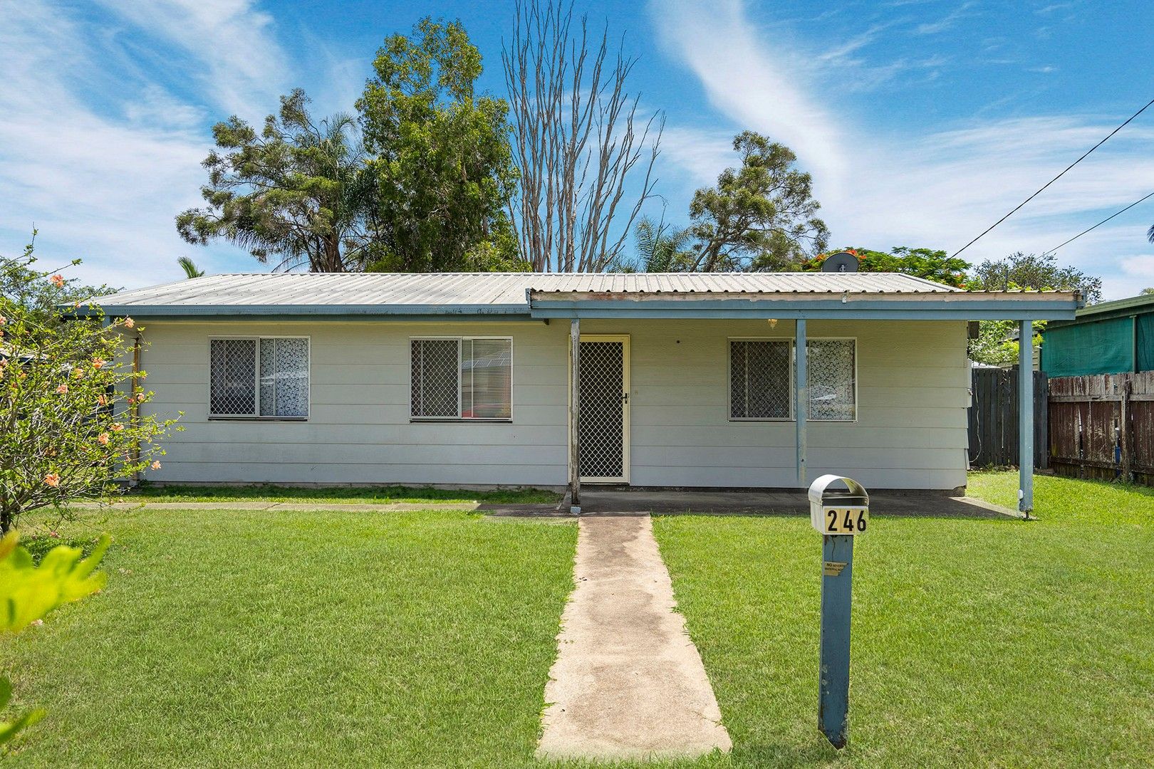 3 bedrooms House in 246 River Hills Road EAGLEBY QLD, 4207