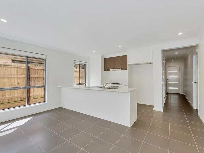 Additional image 13 of 40 Shepherdson St, Dakabin QLD 4503