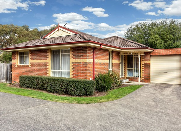 8/23 Lena Grove, Kilsyth VIC 3137