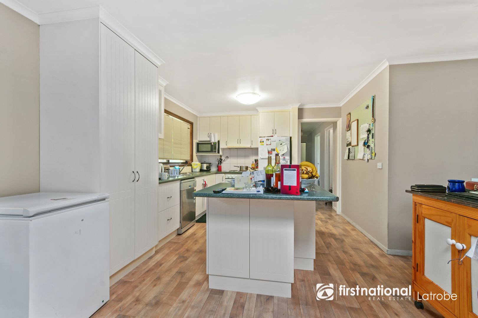 22 Rhodes Court, Glengarry VIC 3854, Image 2