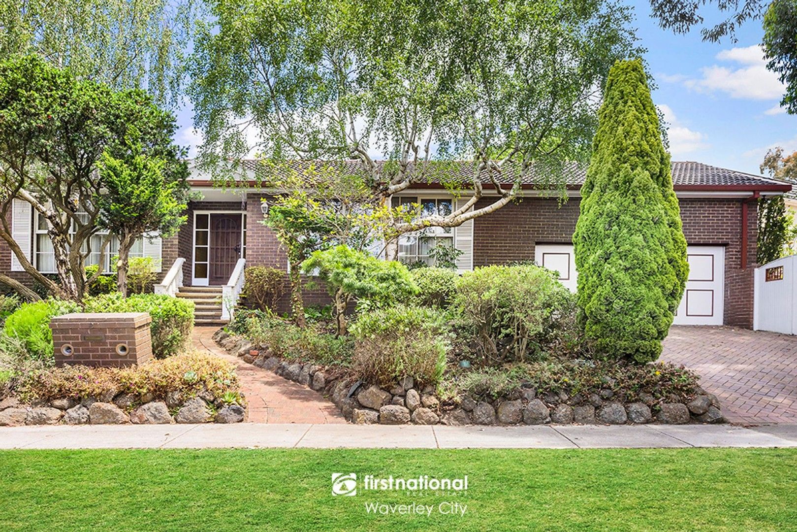 2 Torwood Avenue, Glen Waverley VIC 3150, Image 0