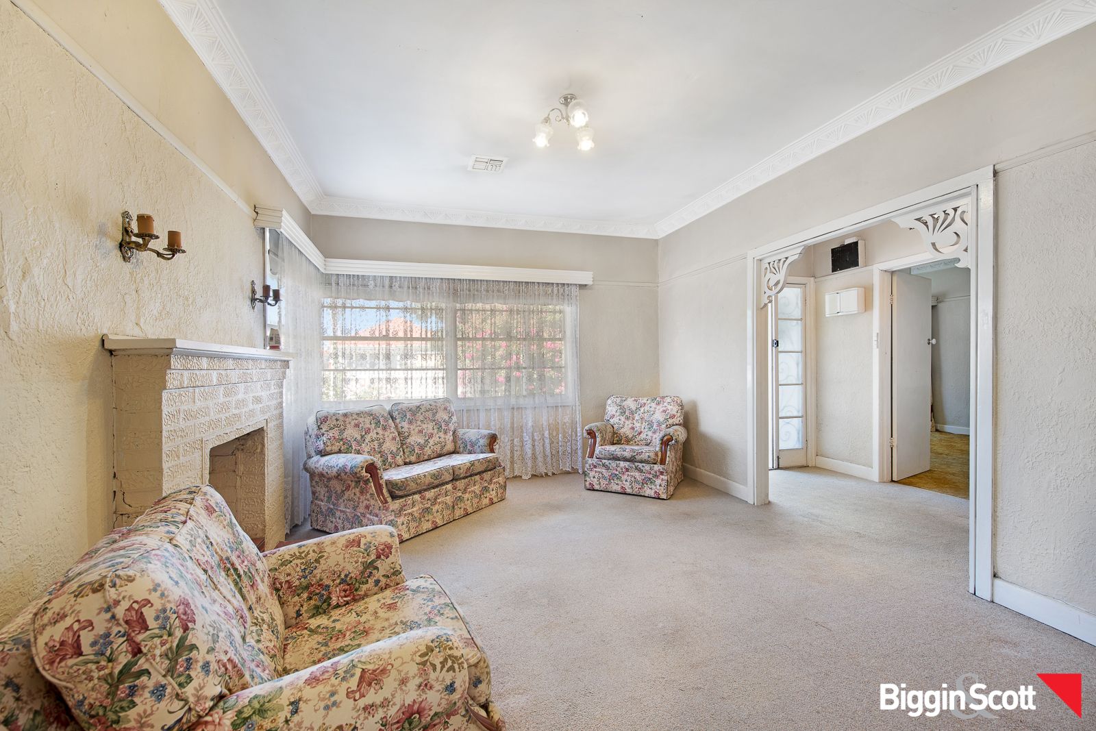 30 Cathcart Street, Maidstone VIC 3012, Image 1