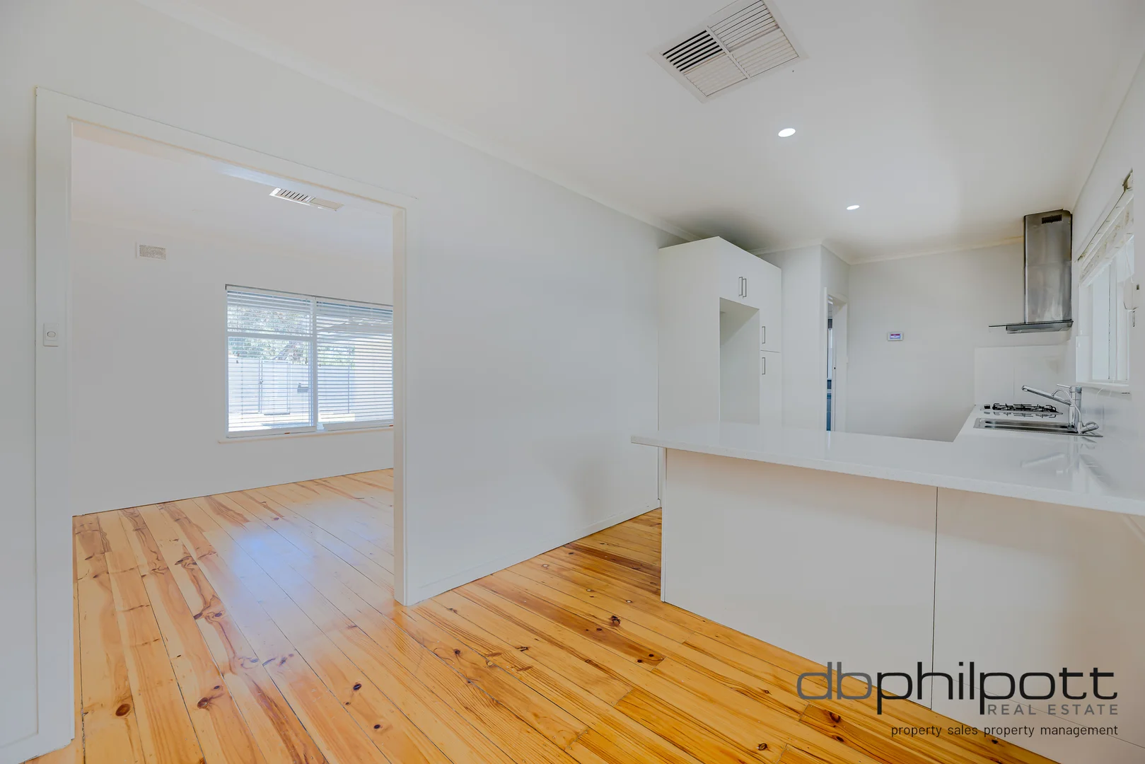 Additional image 3 of 28 Walkleys Road, Valley View SA 5093