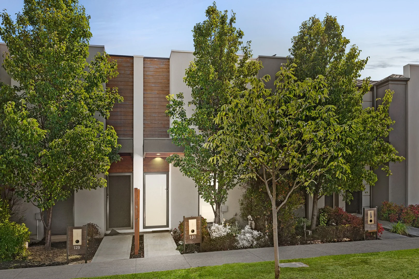 131 Waterhaven Boulevard, Point Cook VIC 3030