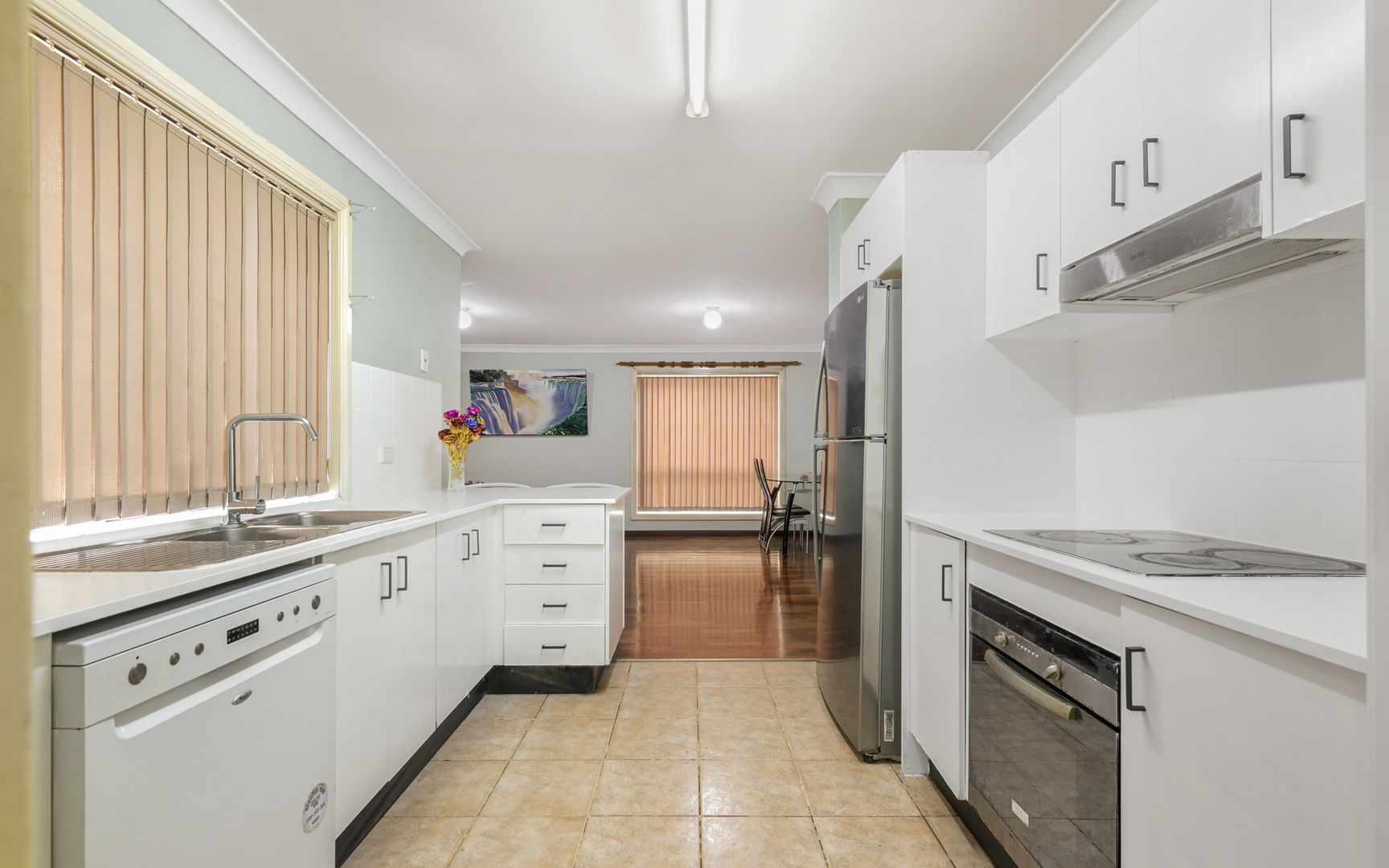 6 Salerno Place, Blairmount NSW 2559, Image 1