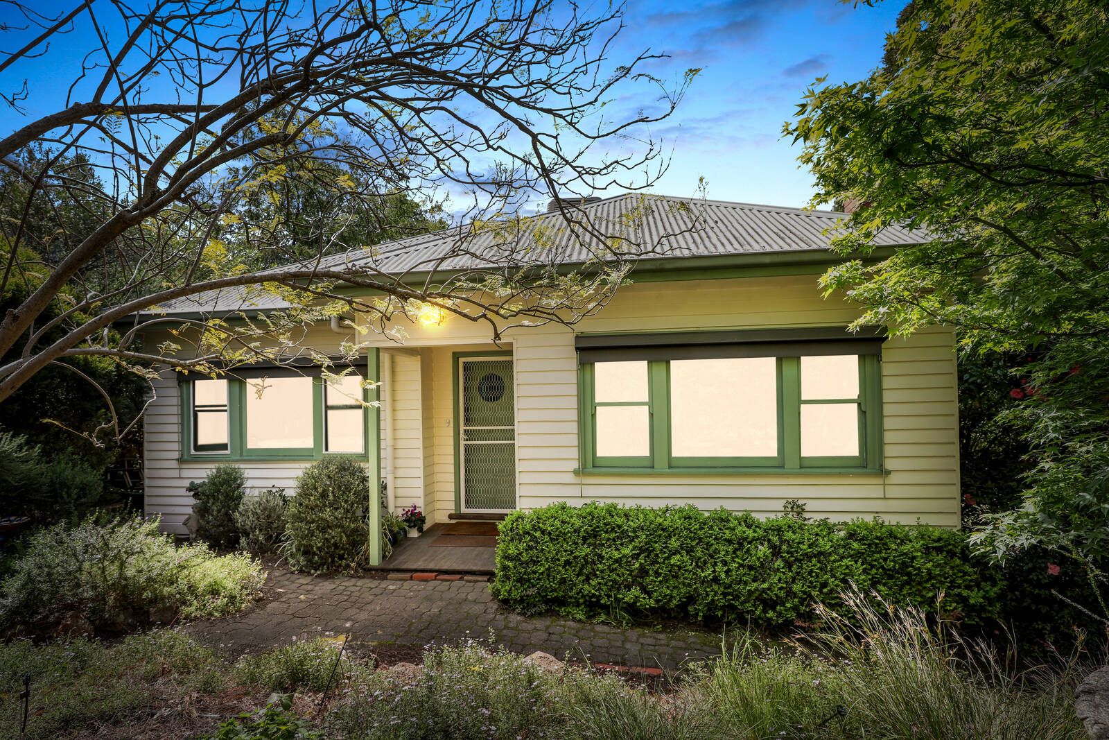 48 Clyde Street, Box Hill North VIC 3129, Image 2