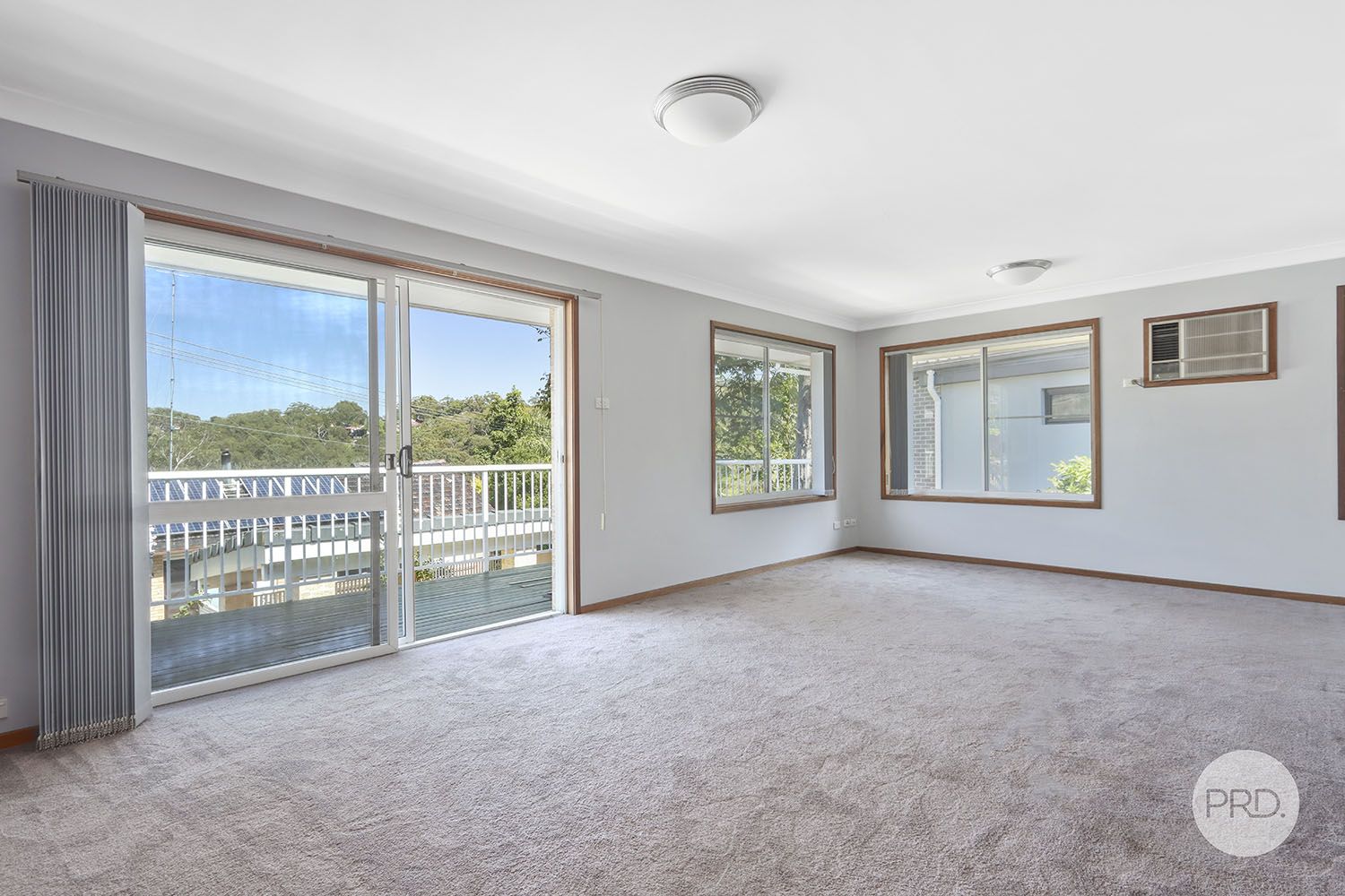 11 Kara Lane, Peakhurst Heights NSW 2210, Image 2