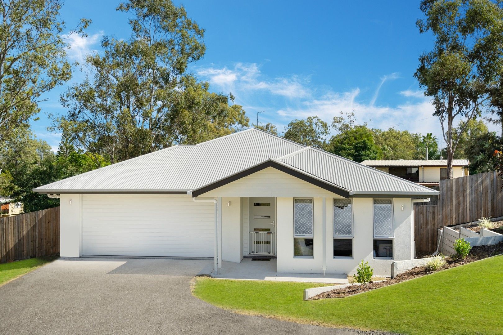 16 Banbury Close, Bundamba QLD 4304, Image 0