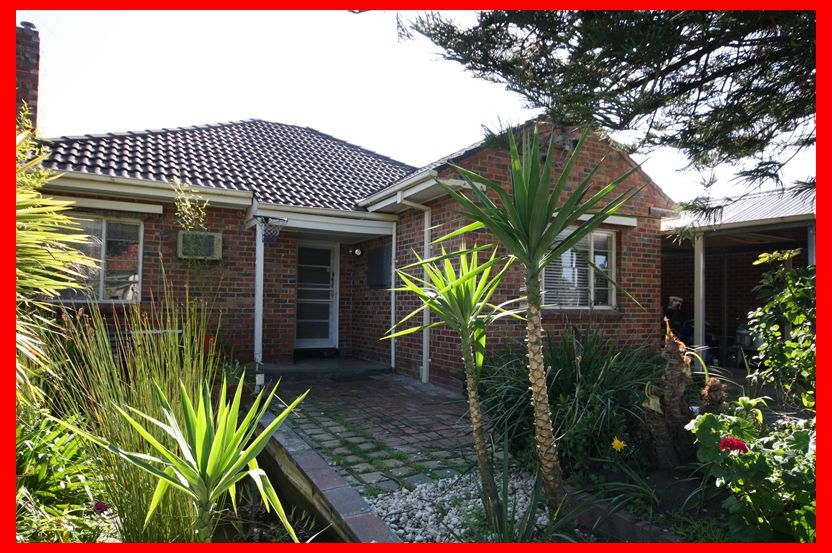 2 bedrooms Apartment / Unit / Flat in 1/30 Lewis Street SPRINGVALE VIC, 3171
