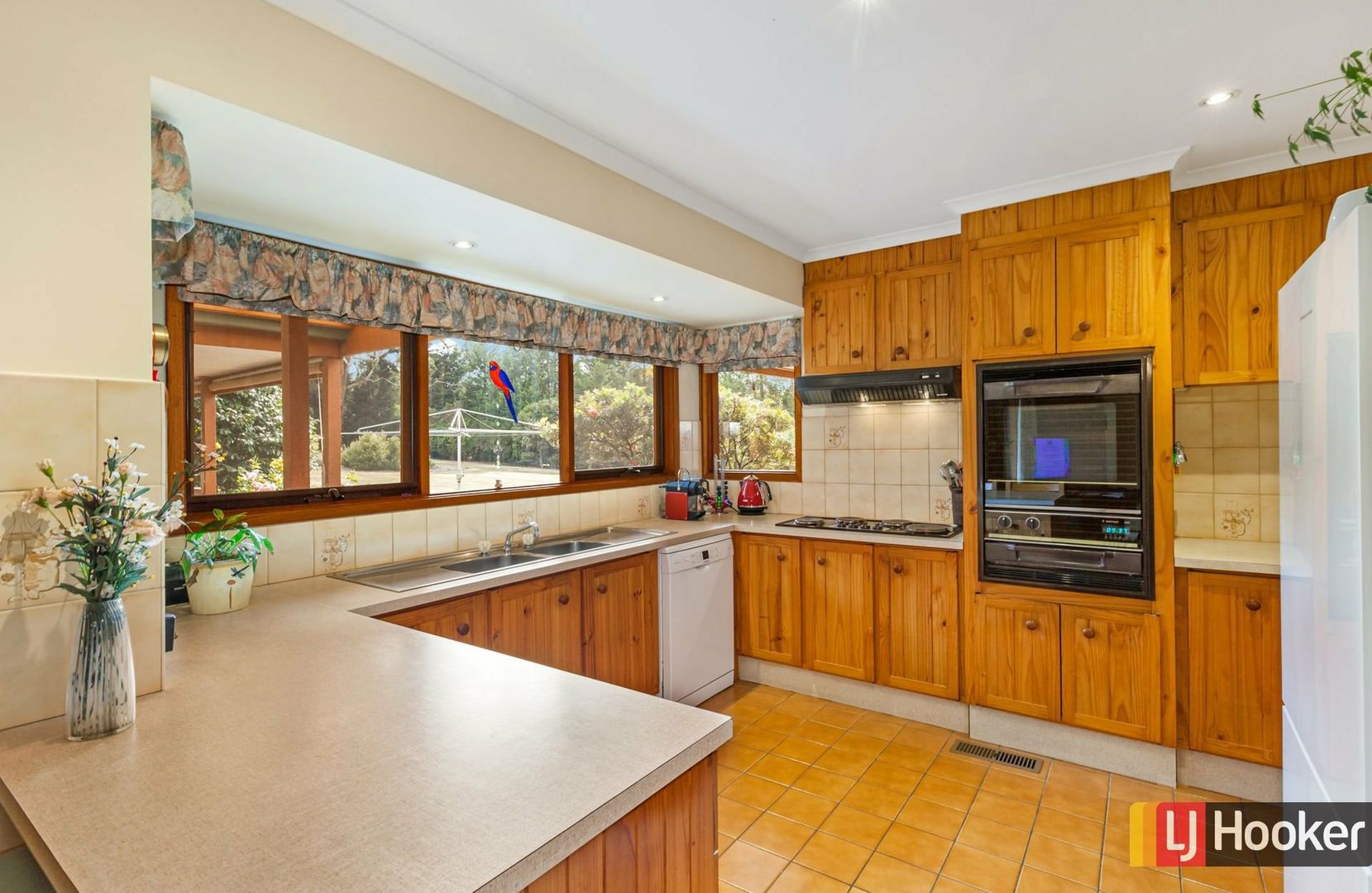 20 McNaughton Close, Wallan VIC 3756, Image 2