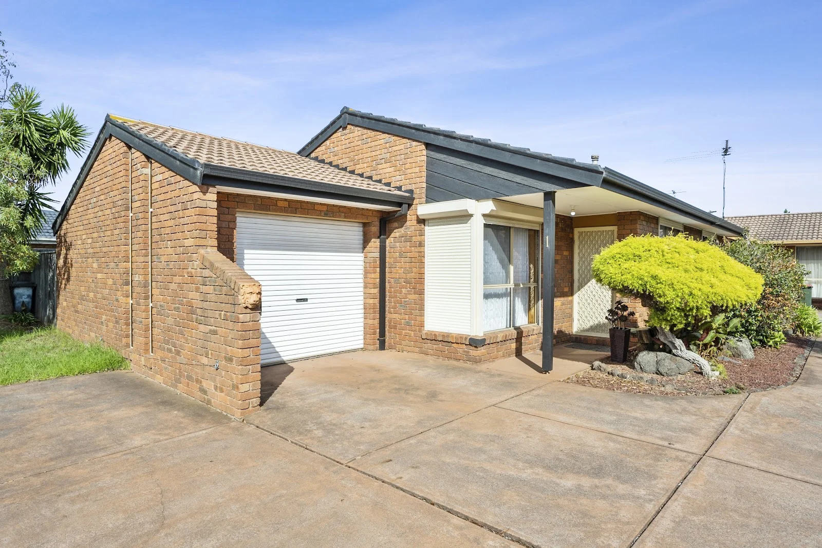 1/129-131 Mossfiel Drive, Hoppers Crossing VIC 3029