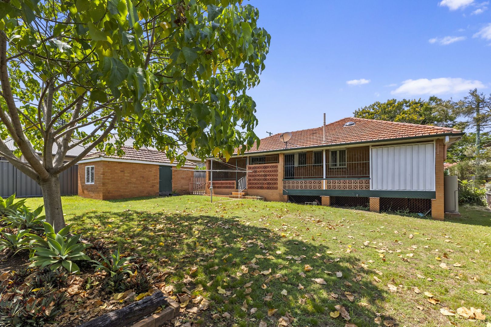 44 Ellerdale St, Aspley QLD 4034 House For Rent Domain