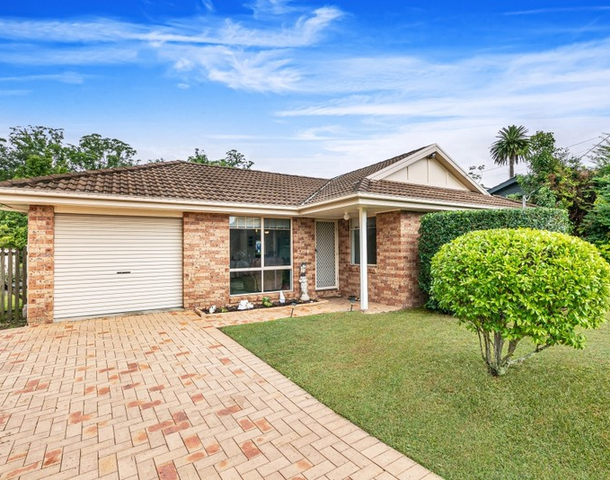 108 Newling Street, Lisarow NSW 2250