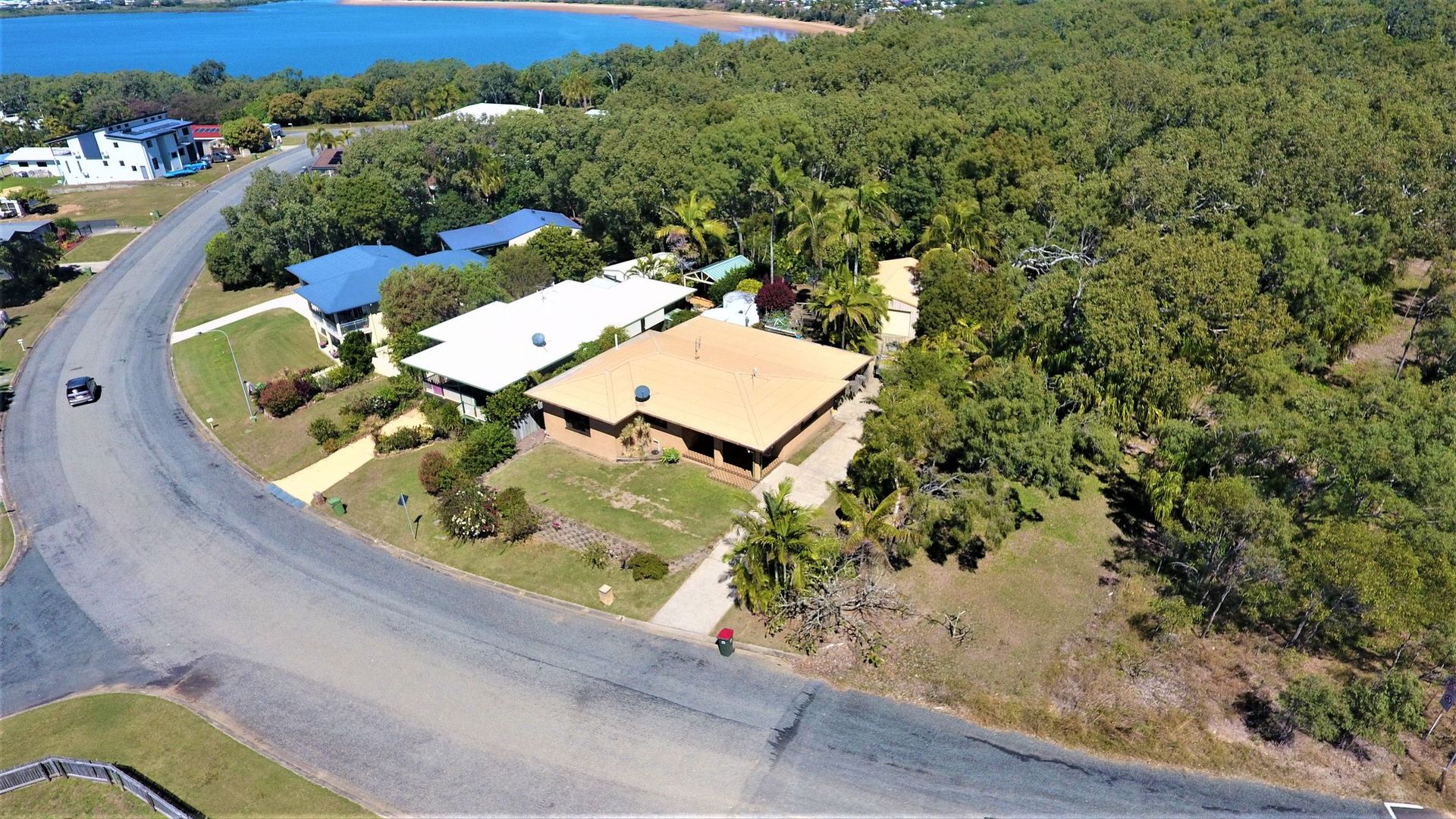 11 Hillside Drive, Grasstree Beach QLD 4740, Image 1