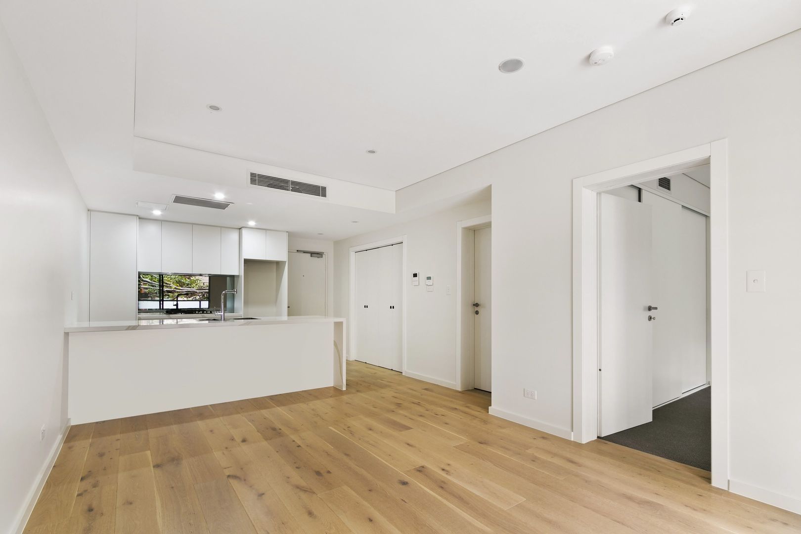 1 bedrooms Apartment / Unit / Flat in 207/47-51 Lilyfield Road ROZELLE NSW, 2039