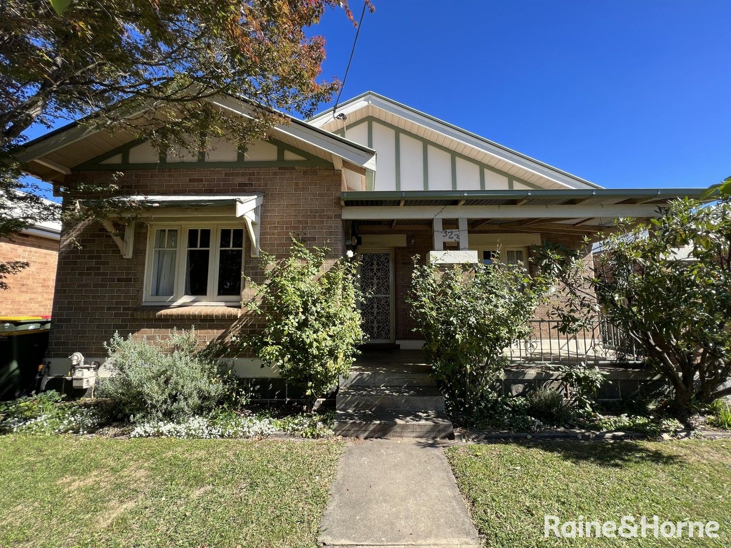 3 bedrooms House in 323 Lords Place ORANGE NSW, 2800