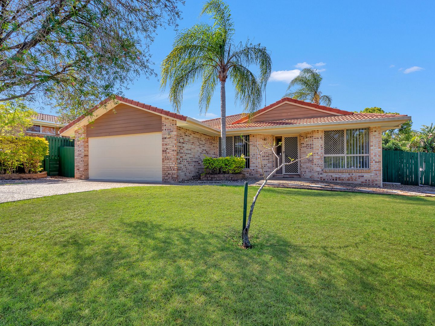 34 Daintree Drive, Parkwood Property History & Address Research Domain