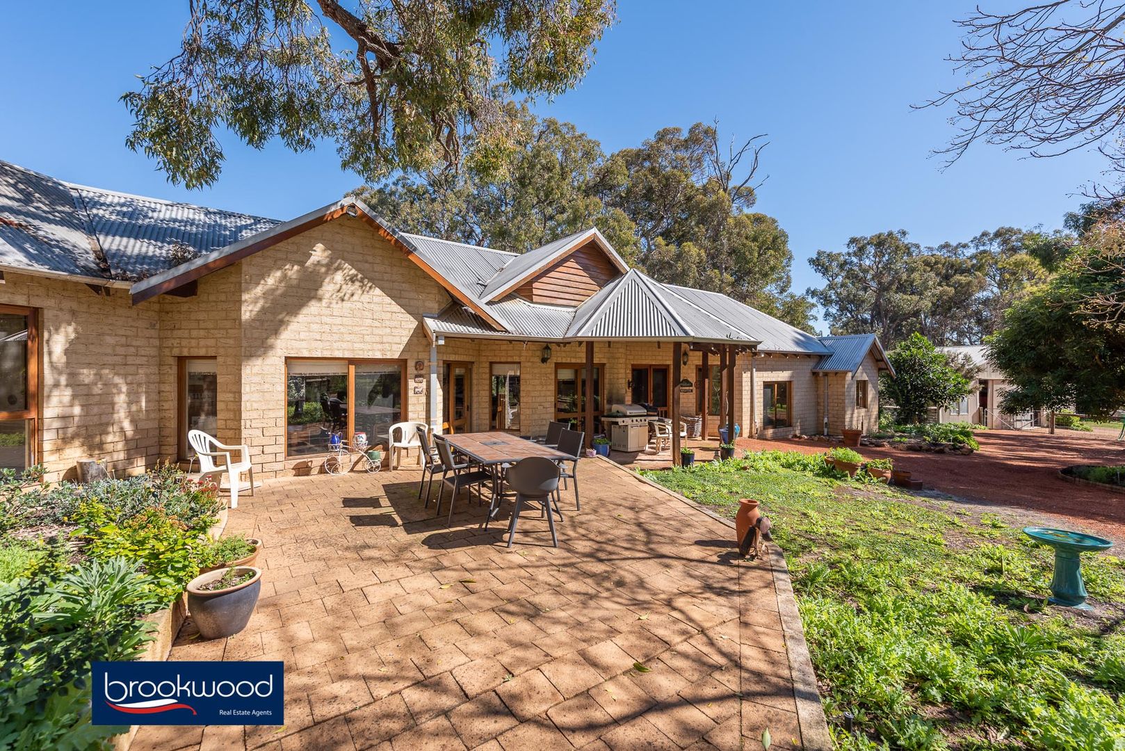 664 Berry Road, Gidgegannup WA 6083, Image 2