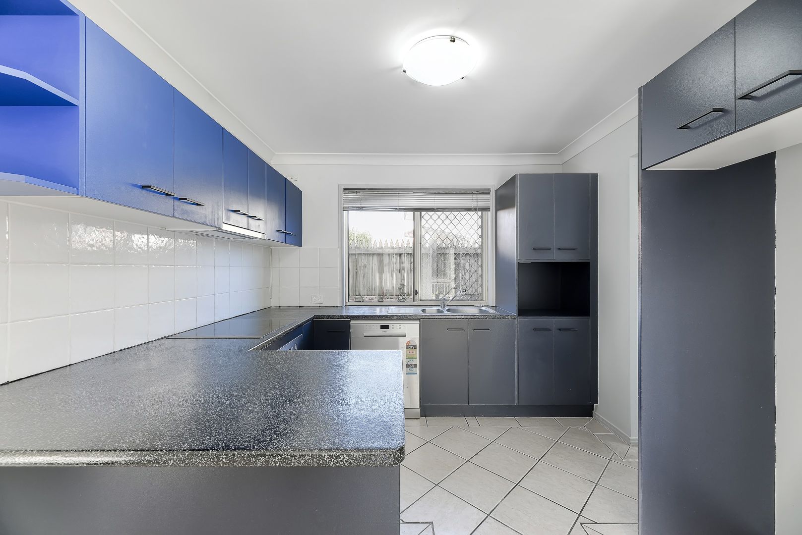 2/2 Russell Street, Everton Park QLD 4053, Image 1